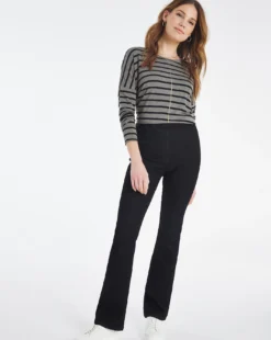 Julipa Bootcut Jegging Short