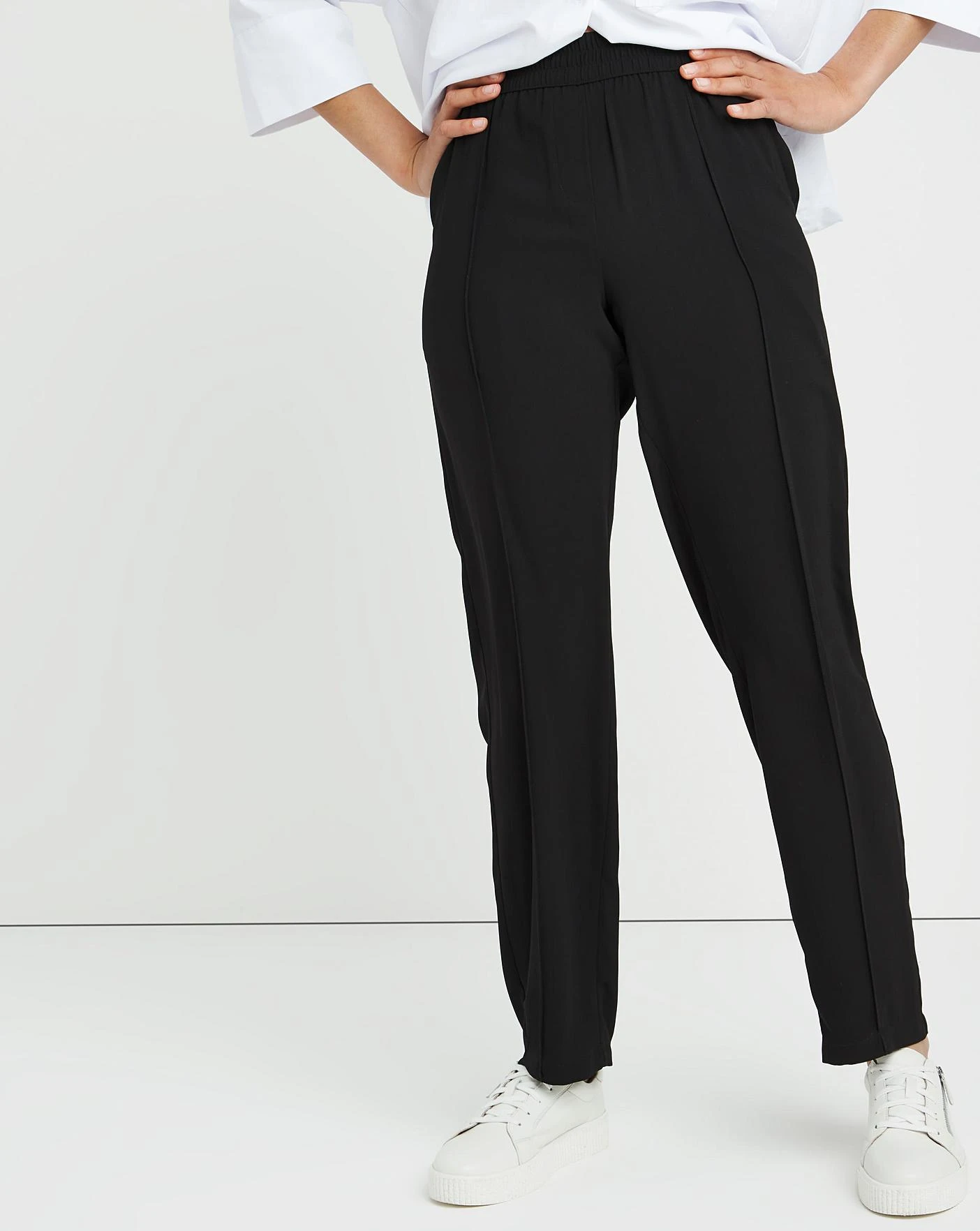 Woven Tapered Leg Trouser 2 Woven Tapered Leg Trouser - Image 2