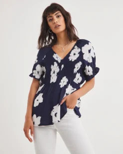 White Floral Shirred Bodice Top 7 White Floral Shirred Bodice Top -Cheap Vextalia Store x01bm124706w