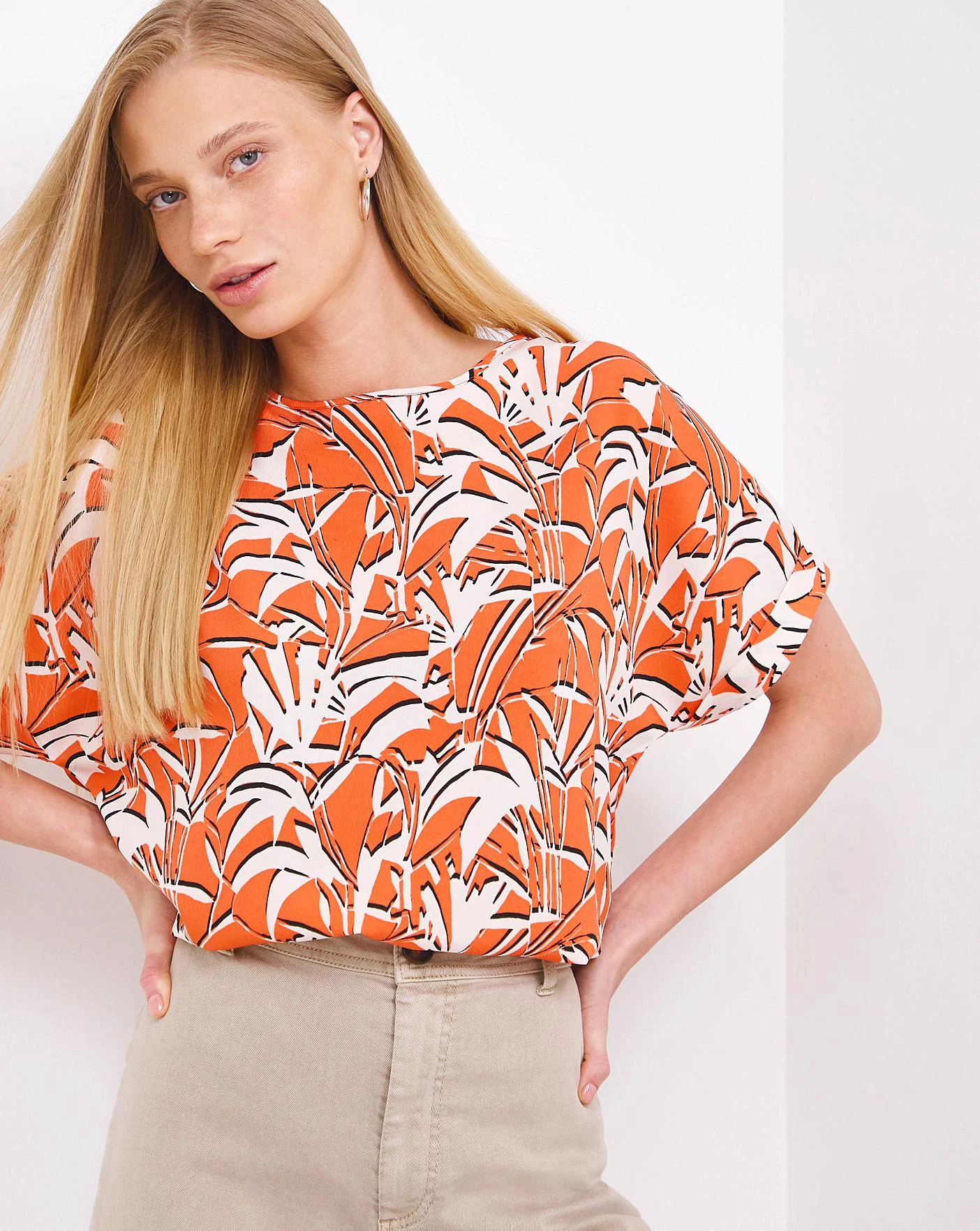 Red Tropical Longline Boxy Top 2 Red Tropical Longline Boxy Top - Image 2