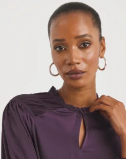 Pleated Shoulder Matte Satin Top -Cheap Vextalia Store x01tu226747w