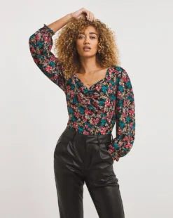 Sweetheart Neckline Top