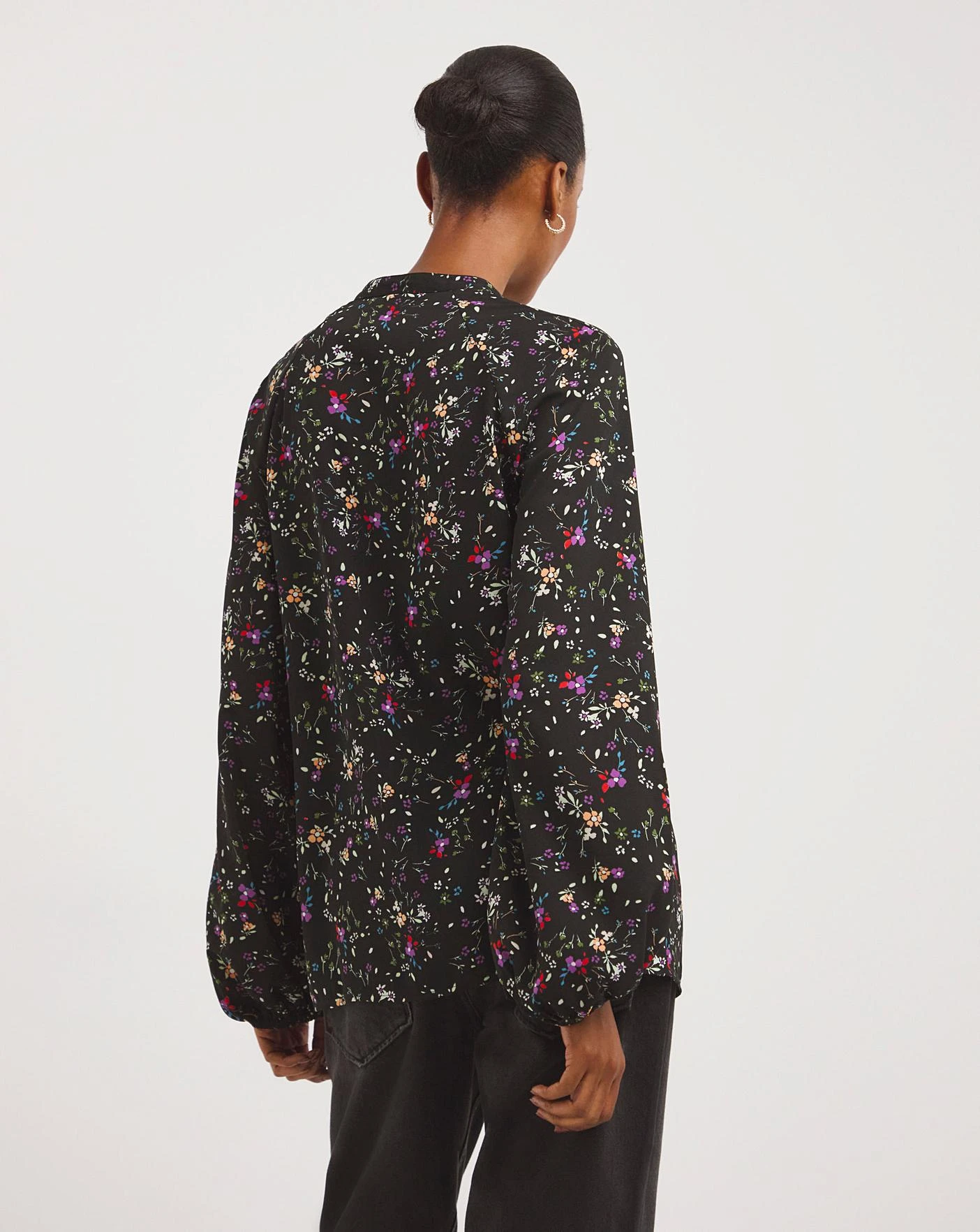 Volume Sleeve Blouse 3 Volume Sleeve Blouse - Image 3