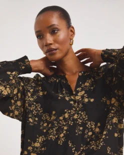 Collarless Blouse With Shirred Cuffs -Cheap Vextalia Store x01tu411721w