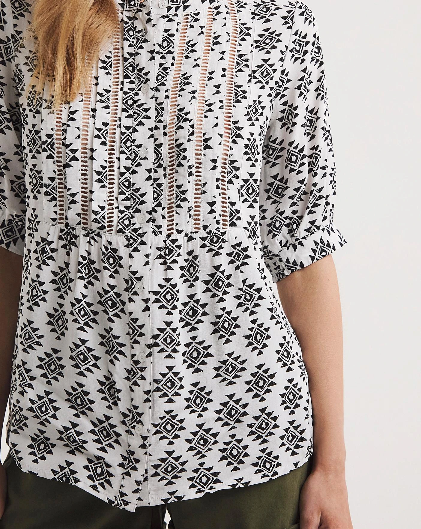 Ladder Trim Blouse 3 Ladder Trim Blouse - Image 3