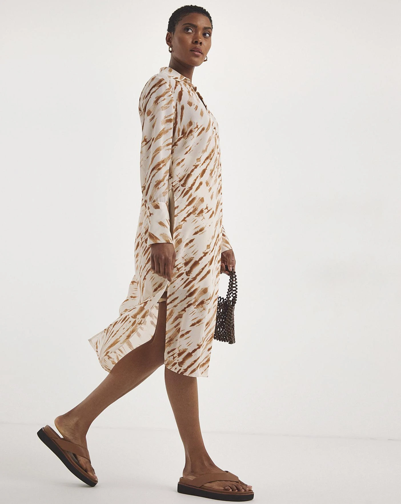 Longline Shirt With Side Splits 3 Longline Shirt With Side Splits - Image 3