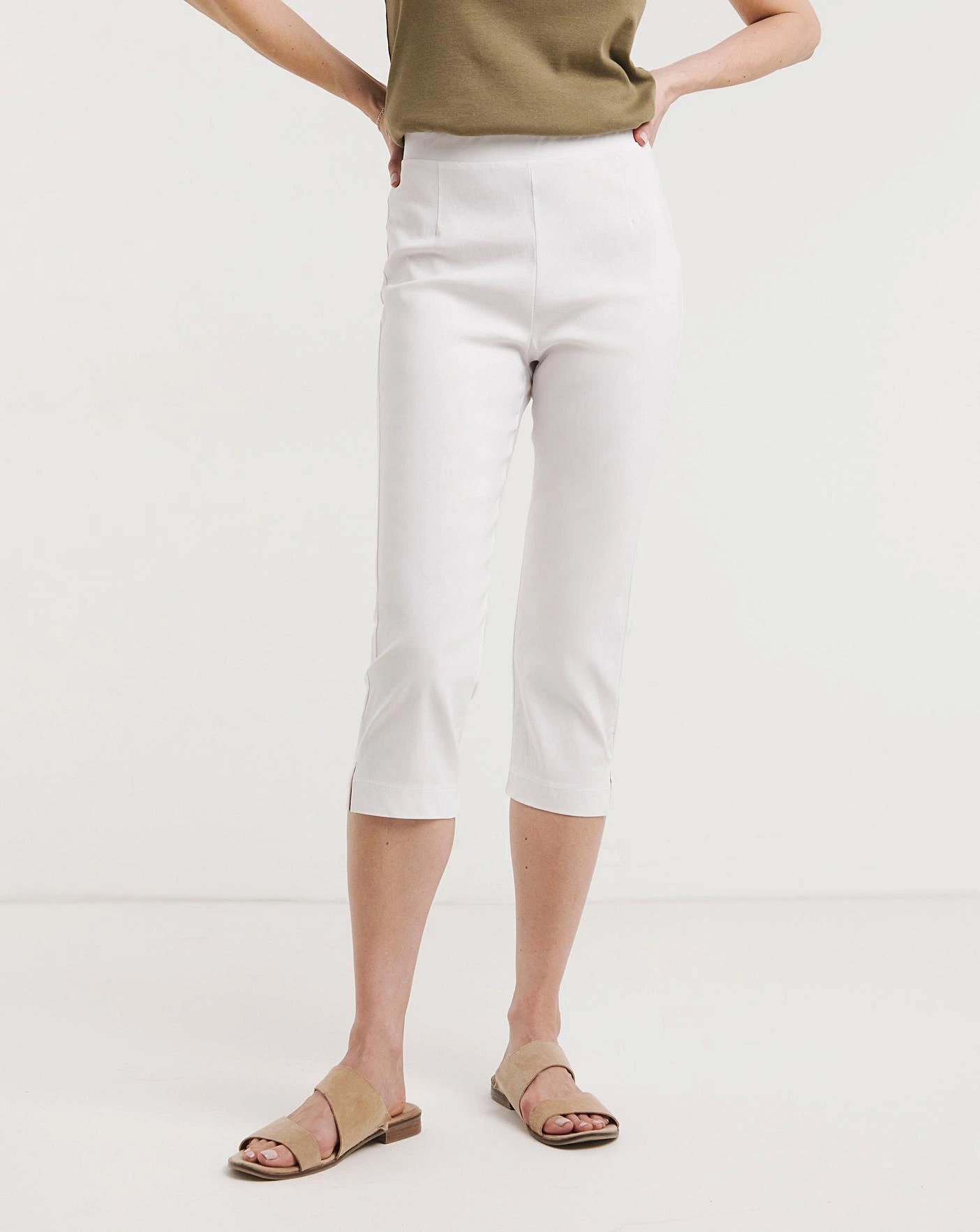 Julipa Pull On Capri Trouser 5 Julipa Pull On Capri Trouser - Image 5